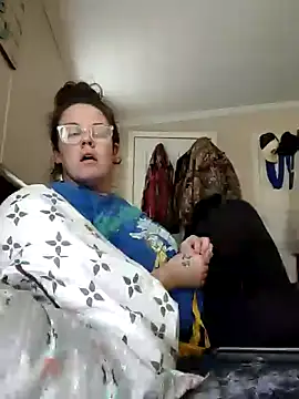 velvetta  online show from December 3, 3:22 pm