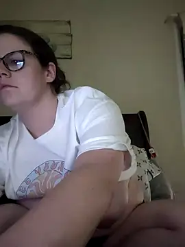 velvetta  online show from March 8, 5:17 am