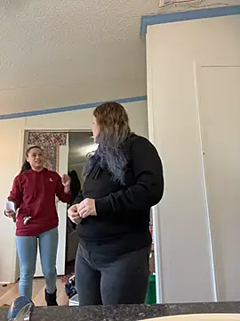 velvetta  online show from November 27, 7:49 pm