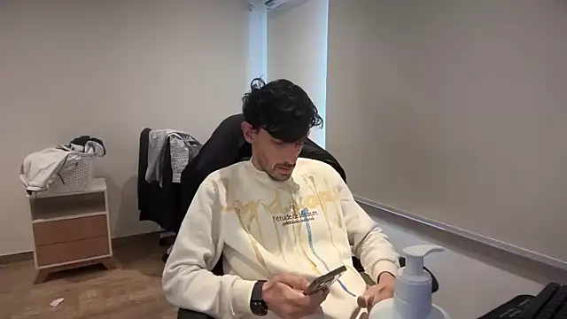 nicolaaaaas online show from September 11, 1:33 pm