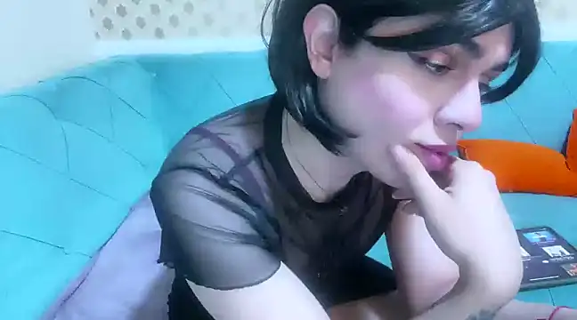 Snapshot of Arab_tgirl chatting on December 24, 8:27 pm Arab tgirl online show from December 24, 8:27 pm