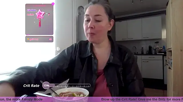 Snapshot of MilfGina chatting on November 14, 8:57 am MilfGina online show from November 14, 8:57 am