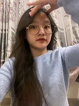 Krixxi22 online show from February 12, 3:05 pm