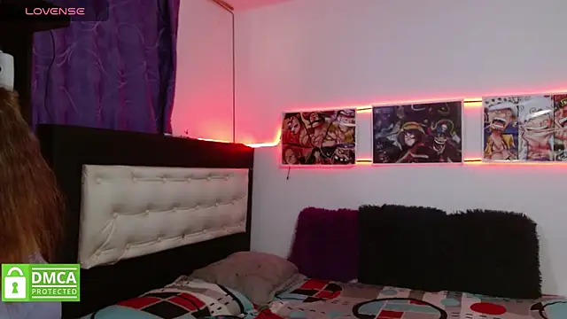 Snapshot of yuliet_tayler7 chatting on December 12, 7:37 pm yuliet tayler7 online show from December 12, 7:37 pm