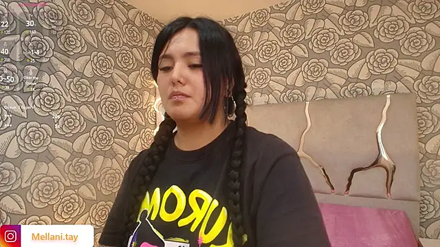 Mellani tay online show from March 21, 7:33 am