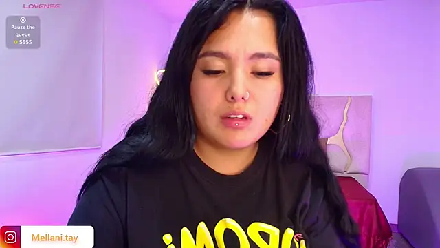 Mellani tay online show from March 22, 5:41 pm