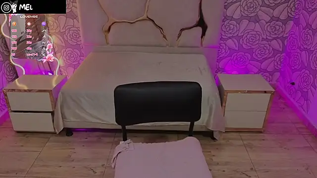 Mellani tay online show from October 2, 3:24 am