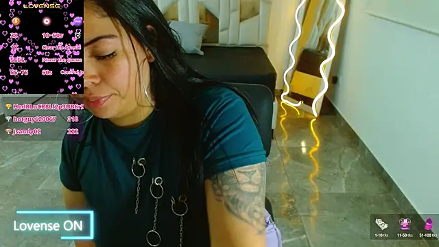 martinna tay online show from January 24, 9:49 am