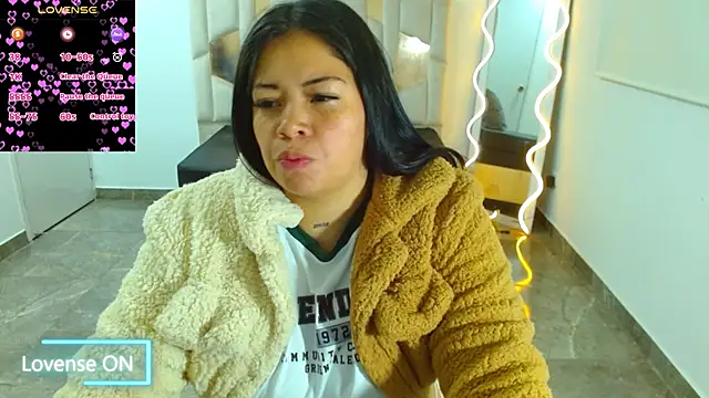 martinna tay online show from January 30, 1:00 am