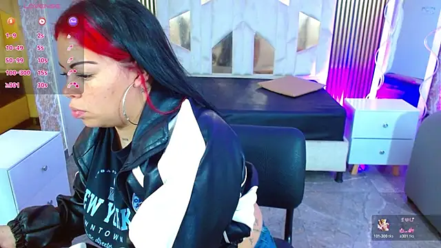 martinna tay online show from October 19, 3:18 am