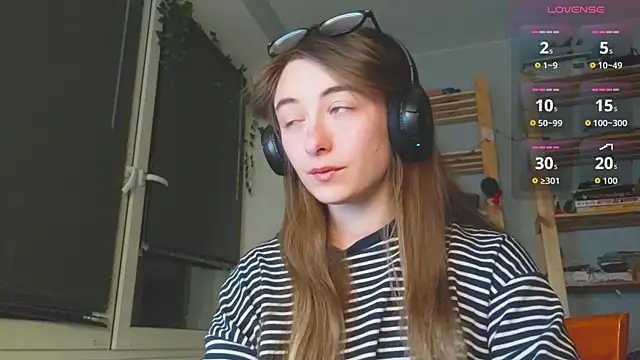 monlight  dana online show from November 16, 4:23 pm