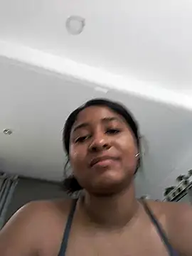 Berry Bans online show from March 3, 8:43 pm