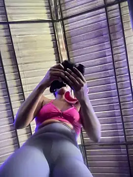 Berry Bans online show from September 29, 5:18 pm