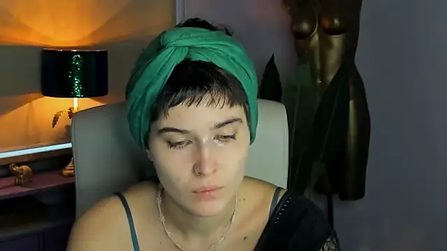 sarah perfect online show from October 6, 1:19 pm