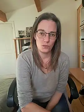 SpiceLea online show from December 27, 2:54 pm