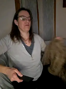 SpiceLea online show from December 28, 9:51 pm