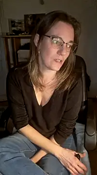 SpiceLea online show from January 6, 5:49 pm