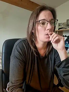 SpiceLea online show from February 27, 12:23 pm