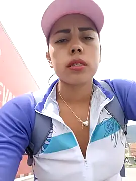  andrea30 online show from March 6, 3:45 pm