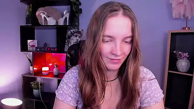 Snapshot of kenzie_x chatting on December 5, 11:16 am kenzie x online show from December 5, 11:16 am