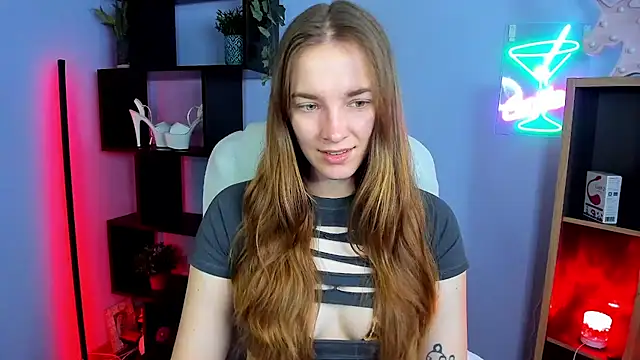 Snapshot of kenzie_x chatting on November 13, 7:40 am kenzie x online show from November 13, 7:40 am