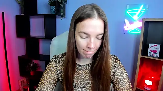 Snapshot of kenzie_x chatting on November 21, 7:40 am kenzie x online show from November 21, 7:40 am