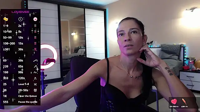 DelicateKiss online show from September 25, 8:07 am