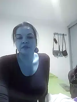 Snapshot of MarilynDavies chatting on February 23, 7:00 am MarilynDavies online show from February 23, 7:00 am