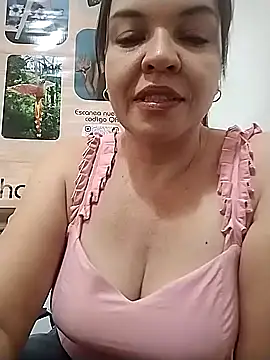 Snapshot of MarilynDavies chatting on February 25, 6:20 pm MarilynDavies online show from February 25, 6:20 pm