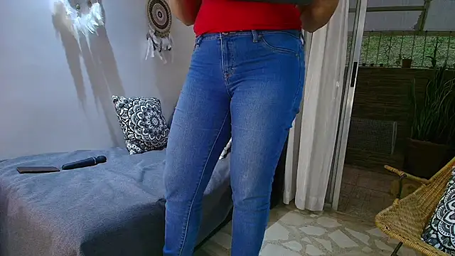 Snapshot of MarilynDavies chatting on March 20, 4:09 pm MarilynDavies online show from March 20, 4:09 pm