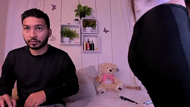 Idara and Edahi01 online show from February 23, 12:08 am