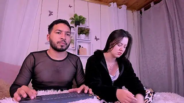 Idara and Edahi01 online show from February 24, 3:02 am