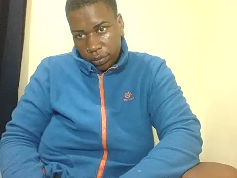 Snapshot of SexyTirries13 chatting on October 5, 6:34 am SexyTirries13 online show from October 5, 6:34 am