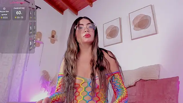 Mia 222 online show from December 2, 10:20 am