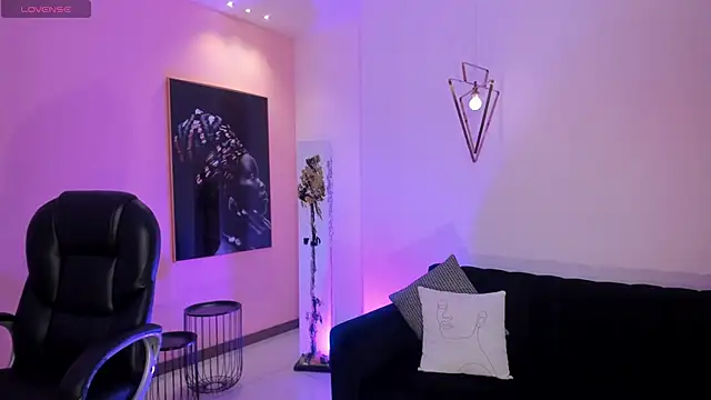 DonnaStonne online show from March 20, 8:19 pm