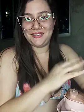 Snapshot of ariana_d20 chatting on February 18, 8:16 am ariana d20 online show from February 18, 8:16 am