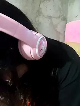 Snapshot of ariana_d20 chatting on March 22, 1:32 am ariana d20 online show from March 22, 1:32 am