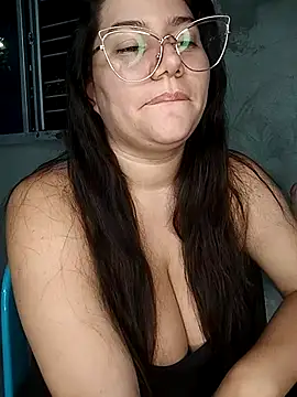 Snapshot of ariana_d20 chatting on September 27, 9:03 am ariana d20 online show from September 27, 9:03 am