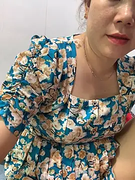 Baby-bigtits online show from March 23, 2:59 am