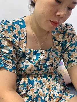 Baby-bigtits online show from March 23, 6:05 am