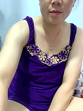 Baby-bigtits online show from October 28, 1:14 pm