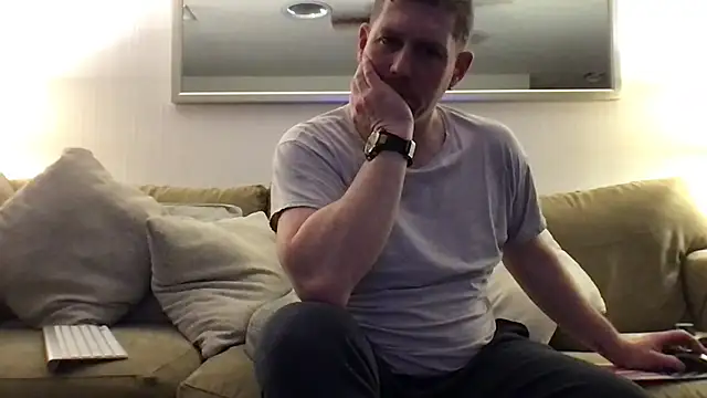 Rock Pierce online show from February 15, 2:44 pm