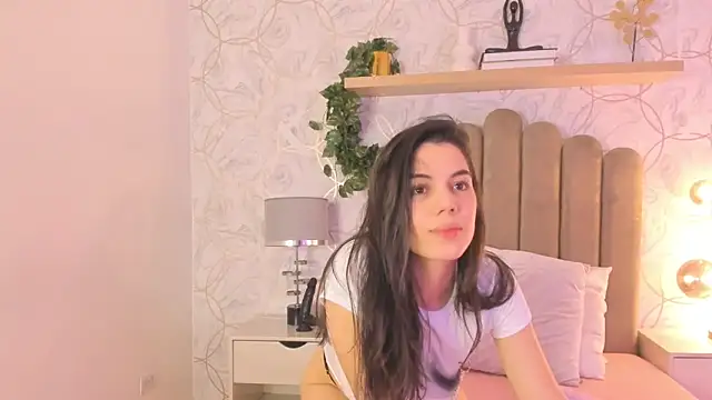 Roma  love online show from December 5, 11:38 am