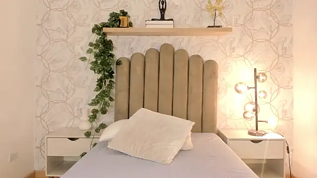 Roma  love online show from February 27, 11:31 am