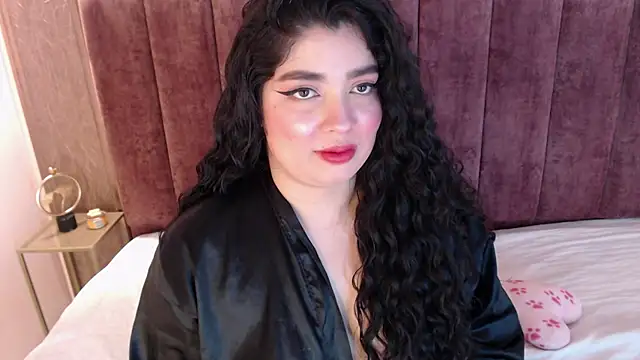 AgathaLynx online show from February 8, 2:38 pm