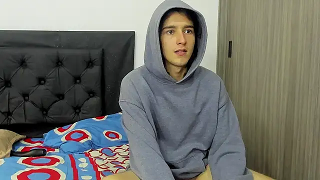 alex connorr online show from January 4, 8:27 pm