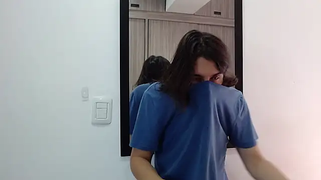 alex connorr online show from February 12, 3:27 pm