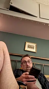 Snapshot of bibananaman chatting on December 9, 11:45 pm bibananaman online show from December 9, 11:45 pm