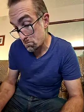 Snapshot of bibananaman chatting on October 2, 7:43 pm bibananaman online show from October 2, 7:43 pm