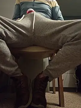 Snapshot of bibananaman chatting on November 27, 12:56 am bibananaman online show from November 27, 12:56 am